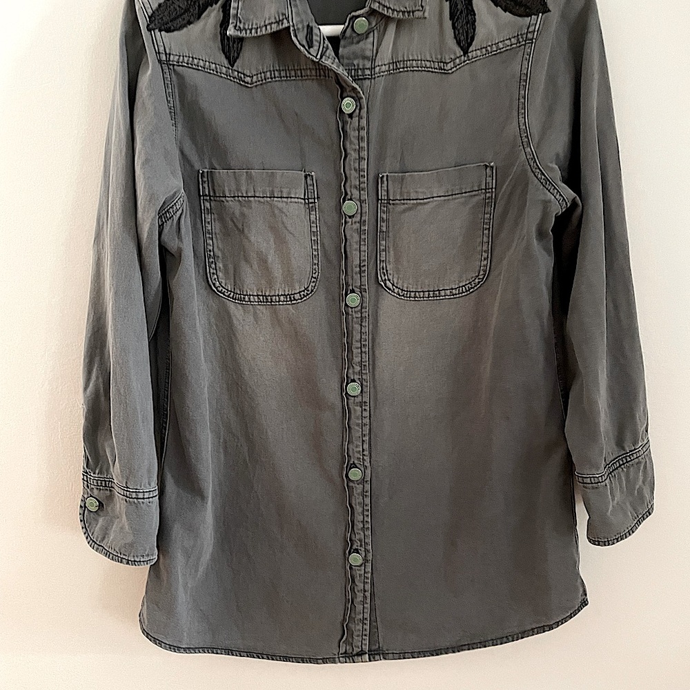 Sandrine Rose embroidered button down